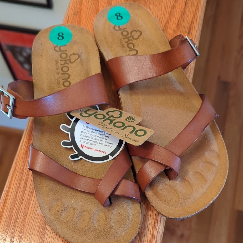 Yokono sz8 Brown Sandals